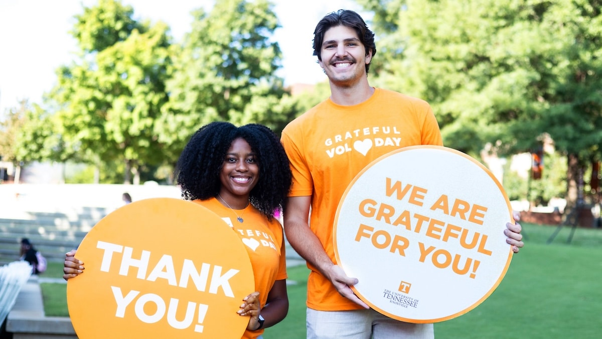 Current students thank Big Orange Give donors for their generosity.