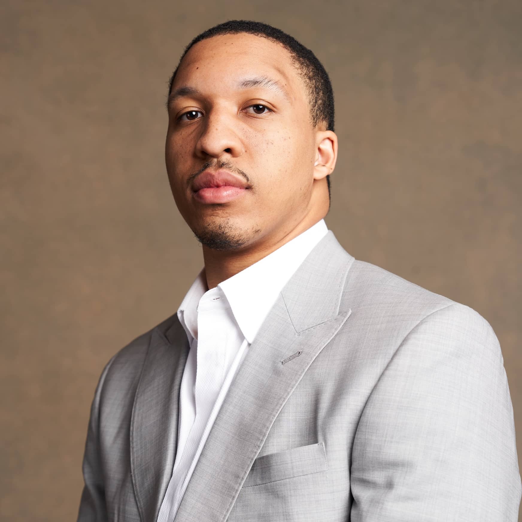 Headshot of Grant Williams.